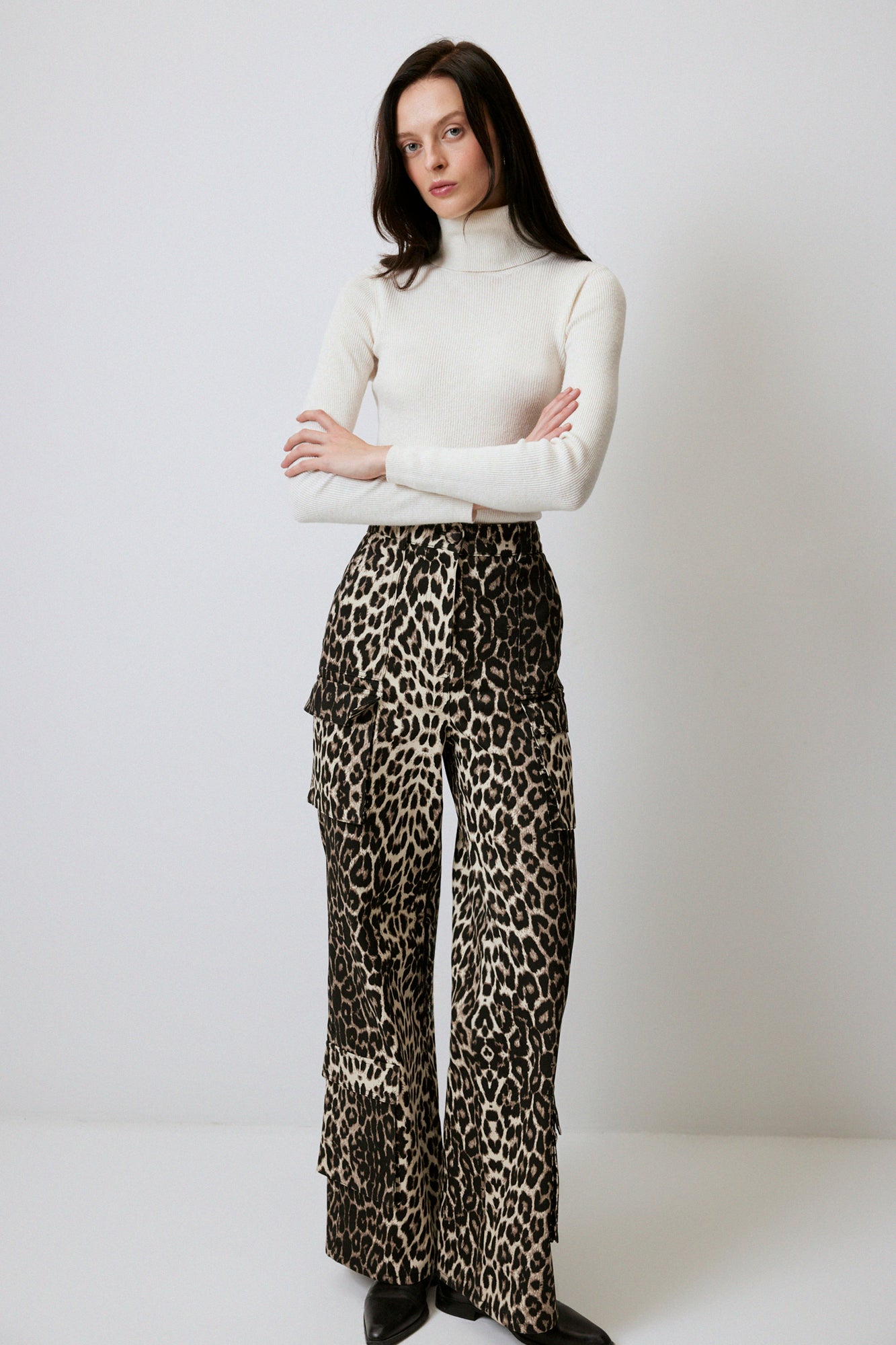 %100 PAMUKLU LEOPAR DESENLİ KARGO PANTOLON