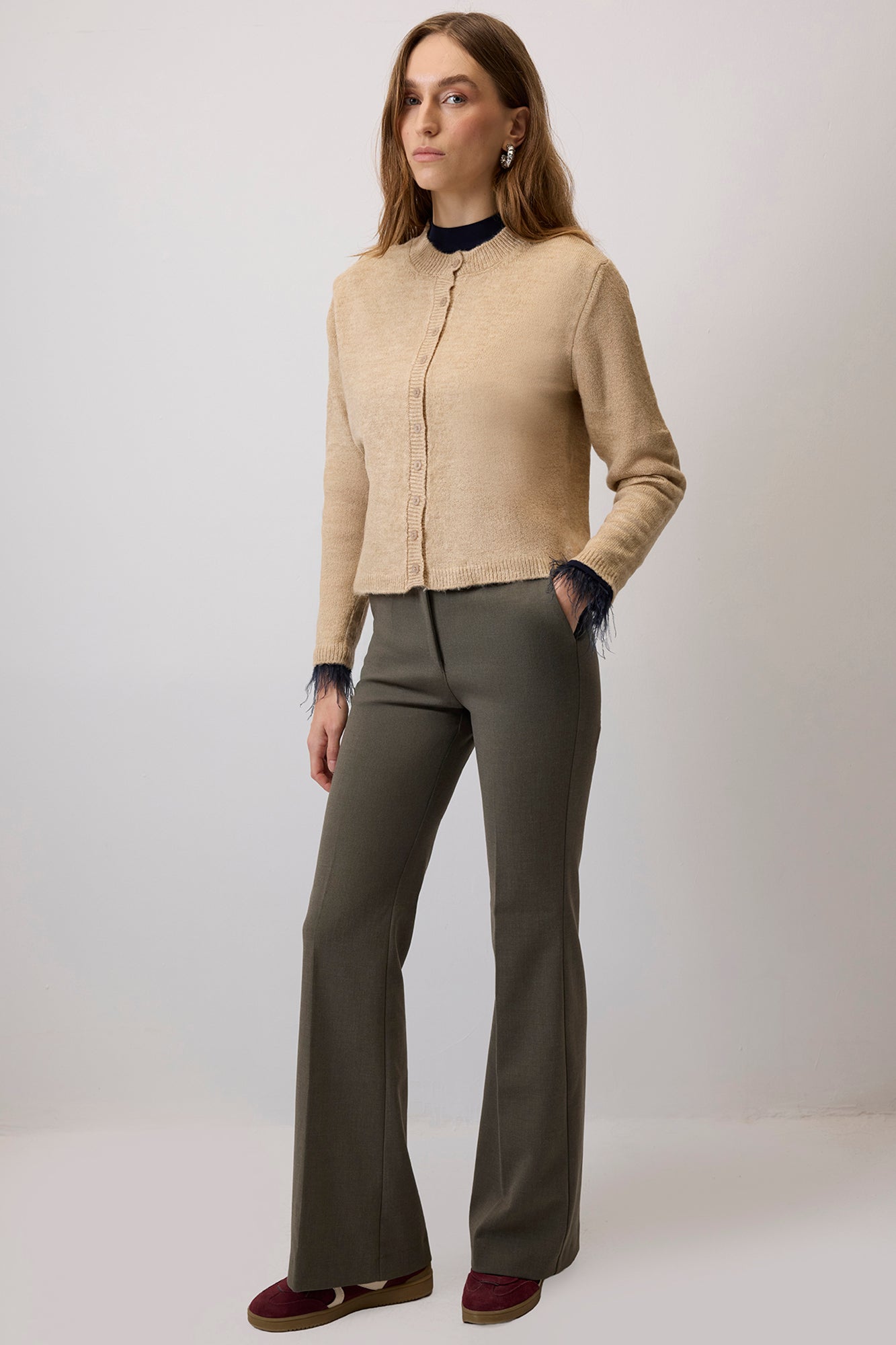 DÜĞMELİ BASIC TRİKO HIRKA