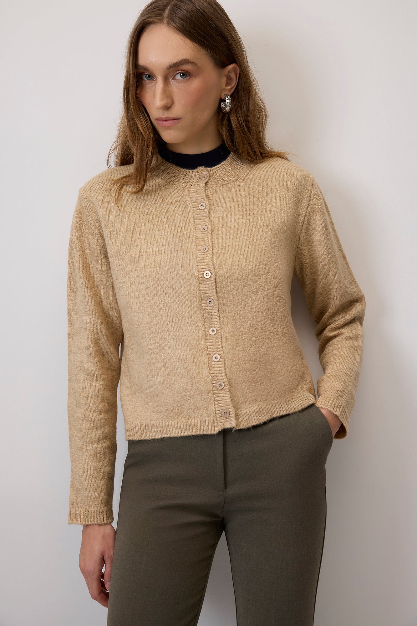 DÜĞMELİ BASIC TRİKO HIRKA