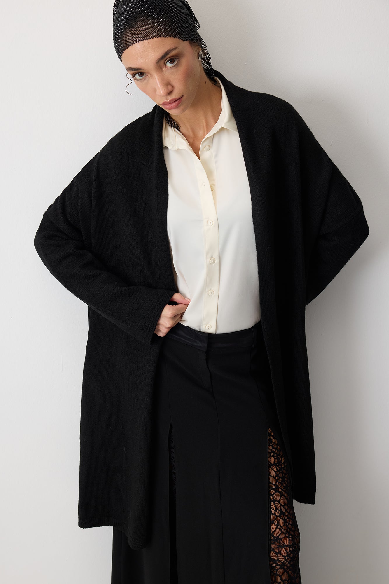 CEPLİ OVERSIZE TRİKO HIRKA