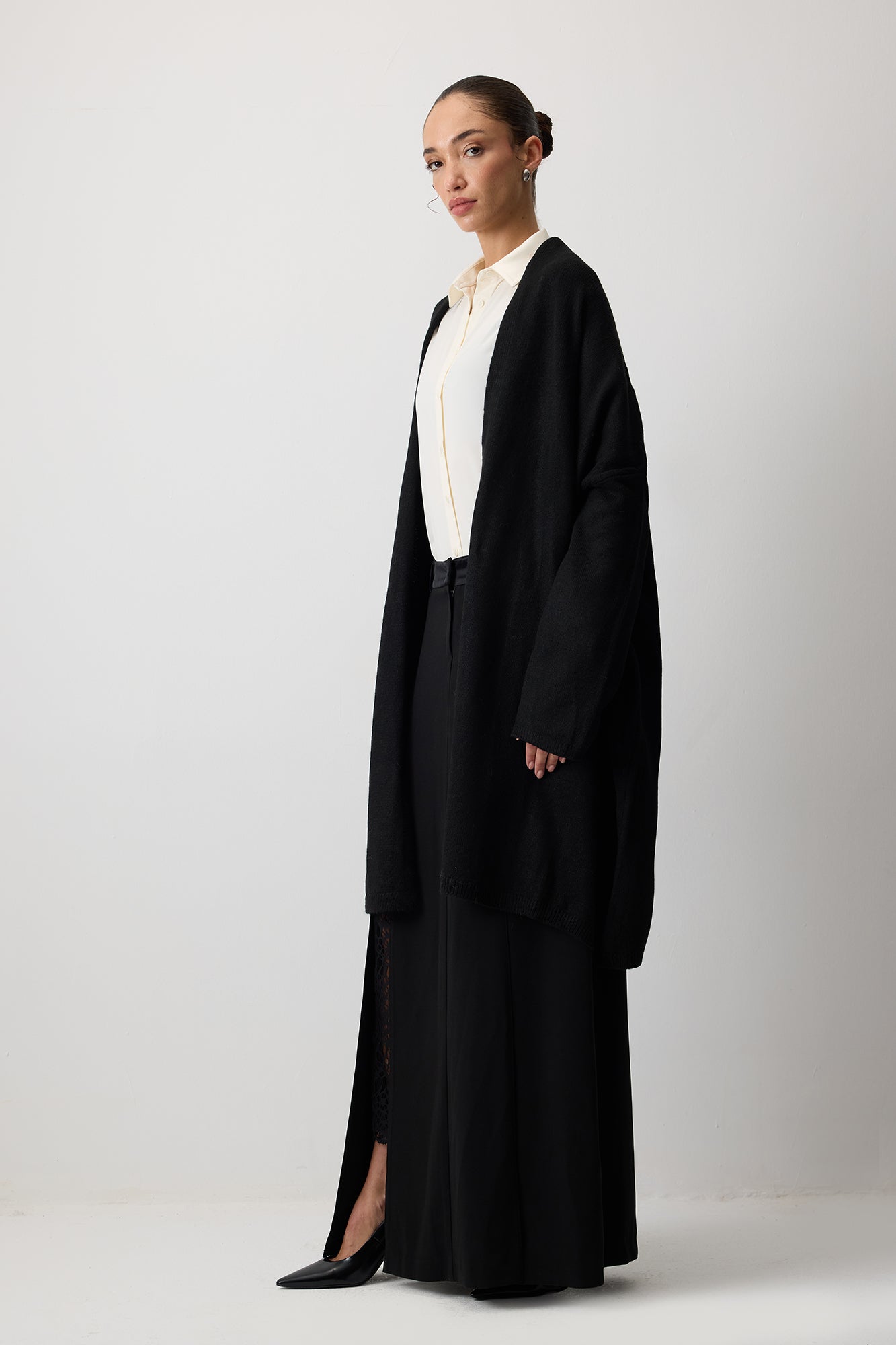 CEPLİ OVERSIZE TRİKO HIRKA