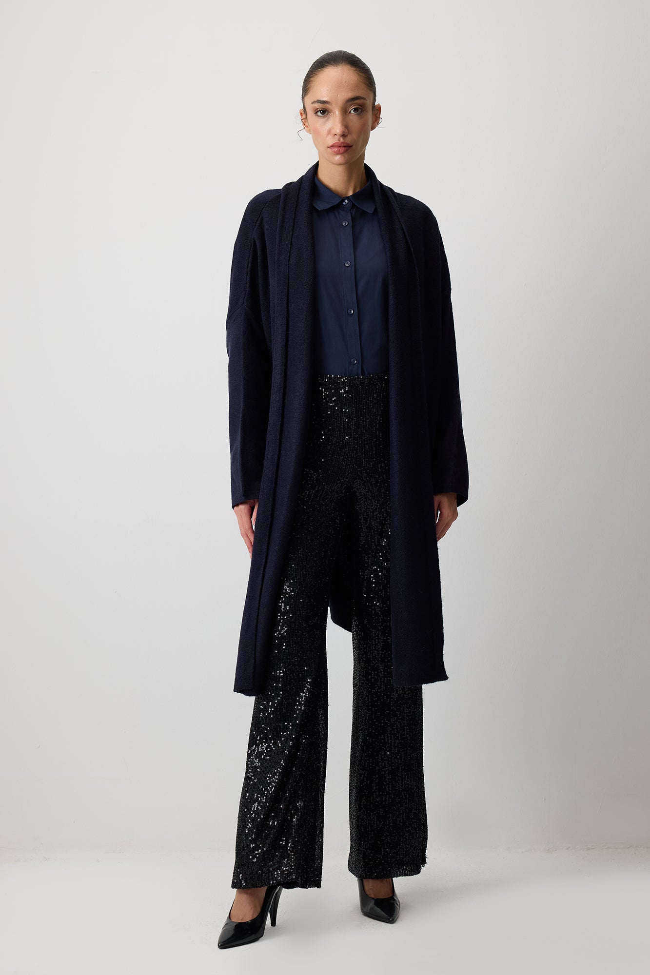 CEPLİ OVERSIZE TRİKO HIRKA