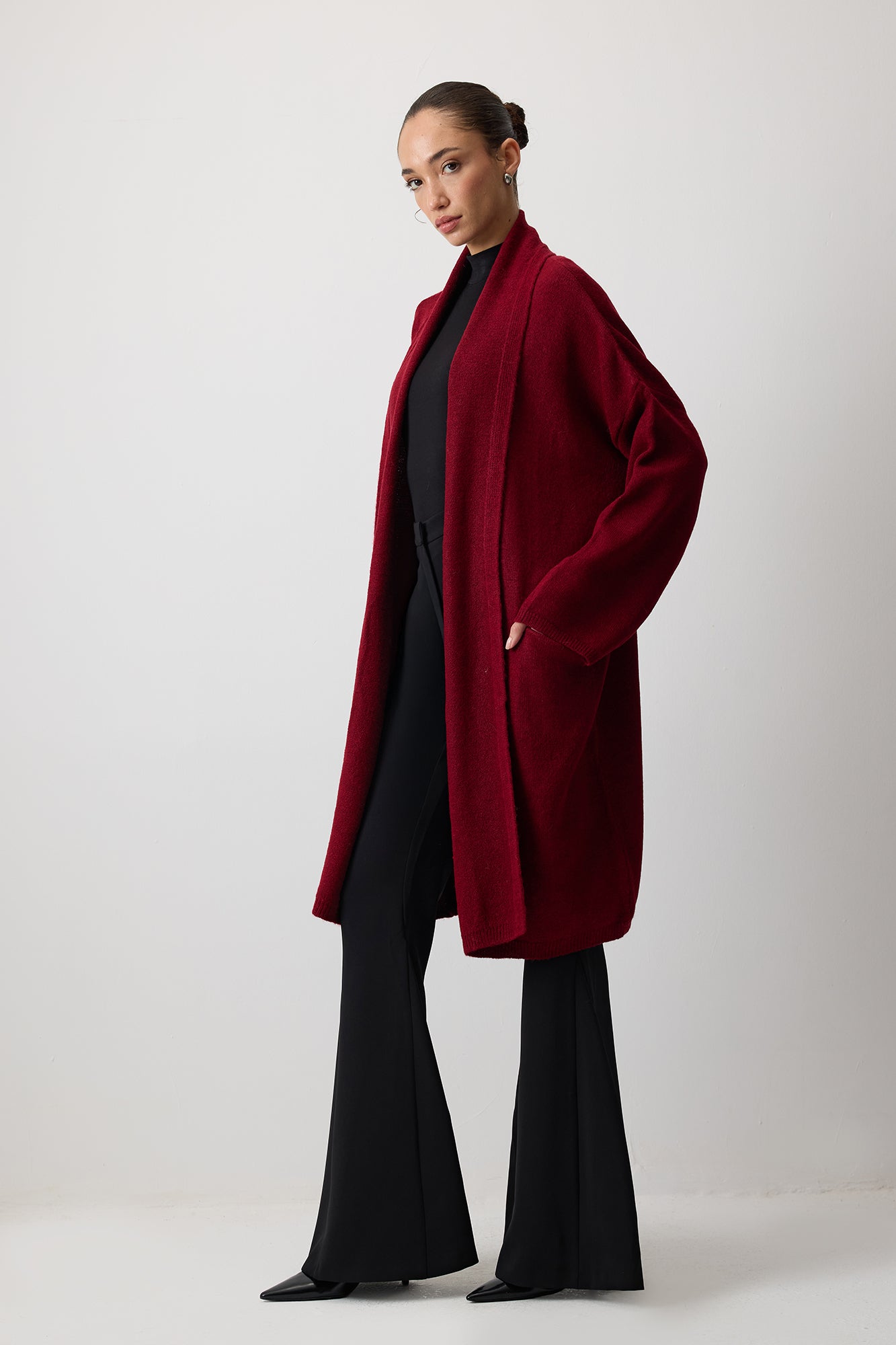 CEPLİ OVERSIZE TRİKO HIRKA