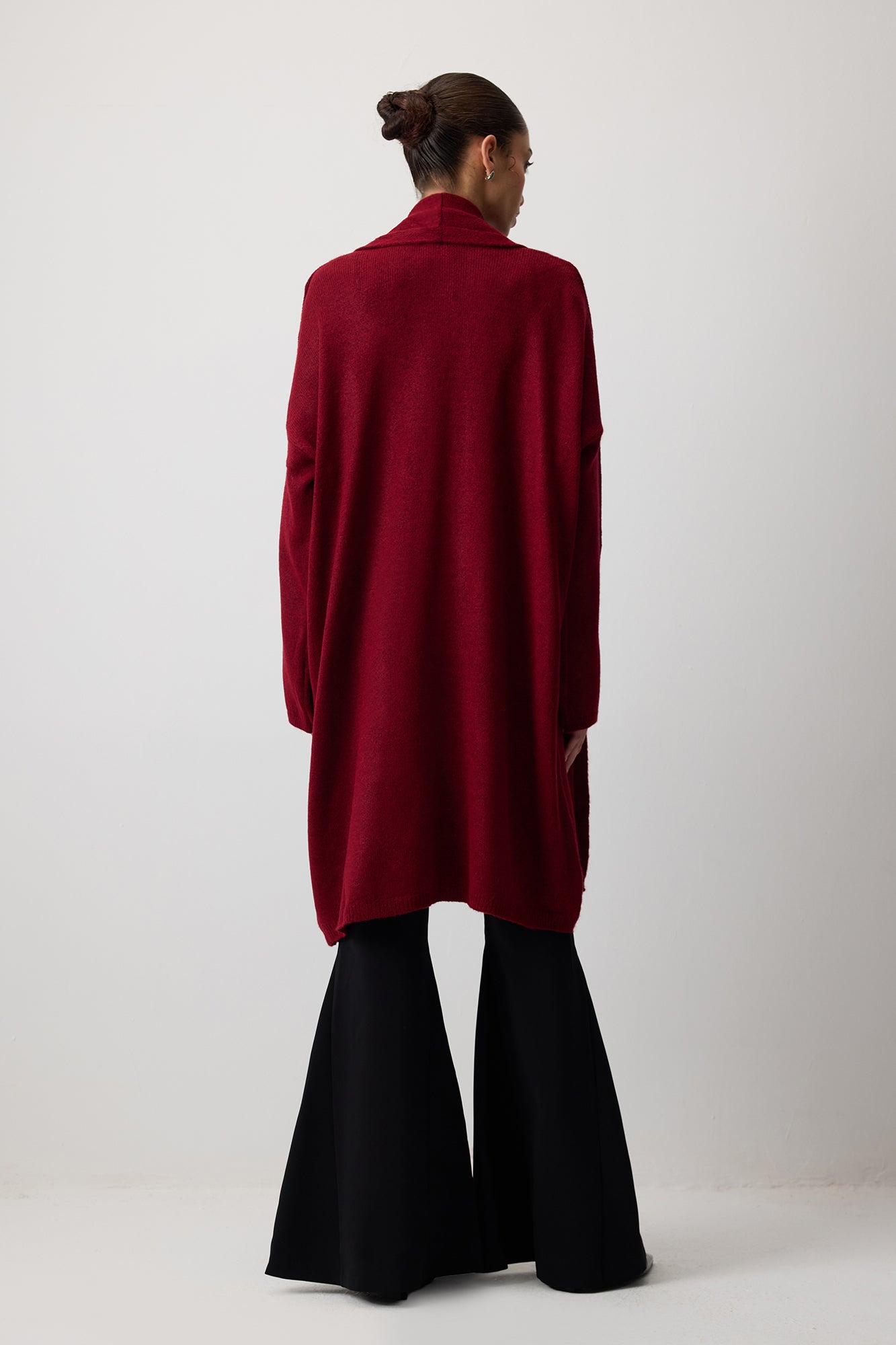 CEPLİ OVERSIZE TRİKO HIRKA