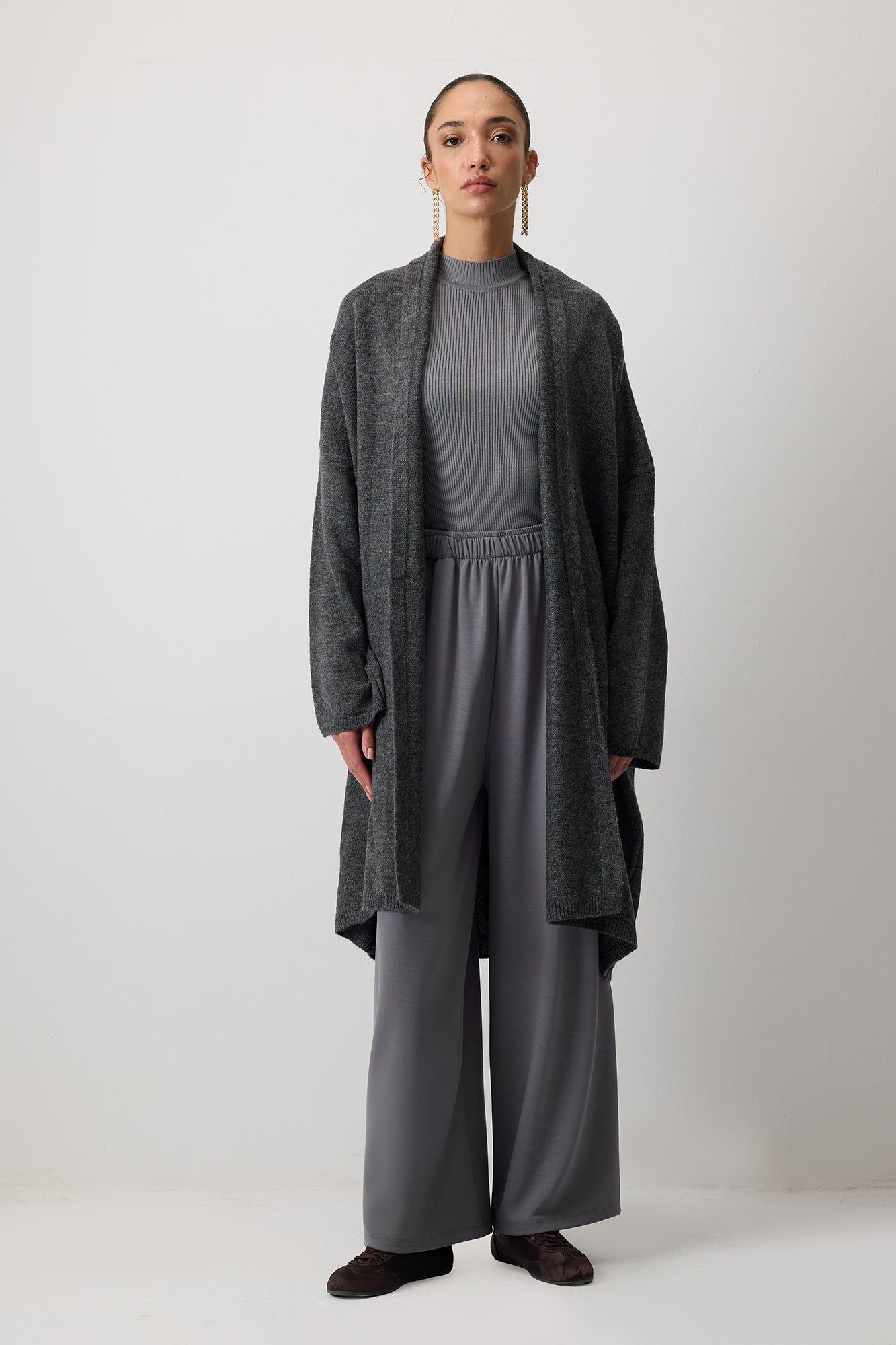 CEPLİ OVERSIZE TRİKO HIRKA