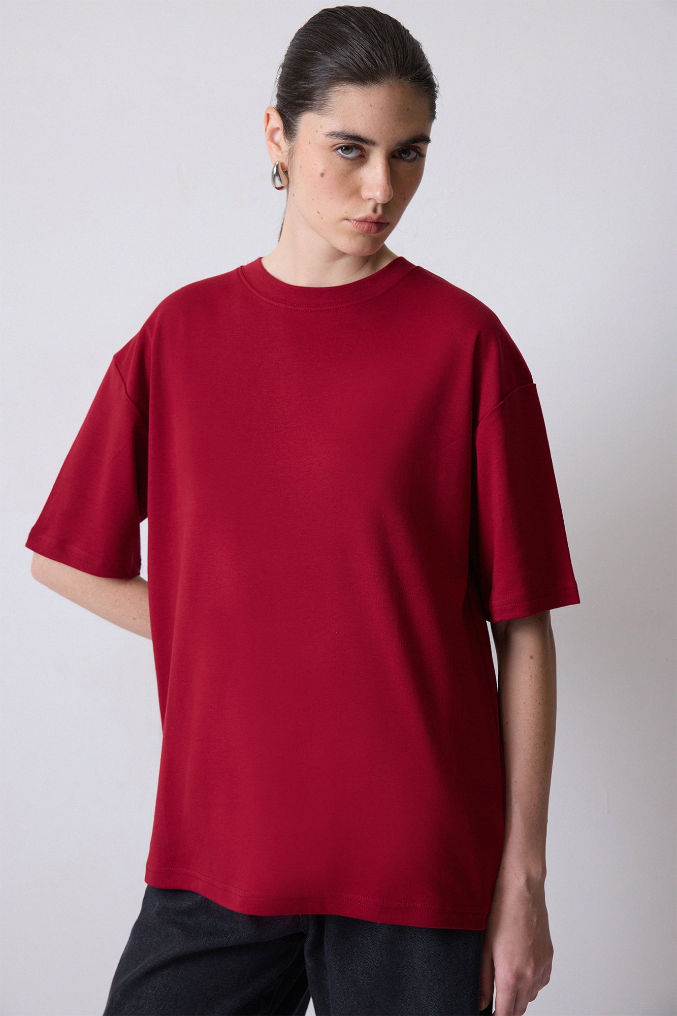 %100 PAMUKLU KISA KOLLU T-SHIRT