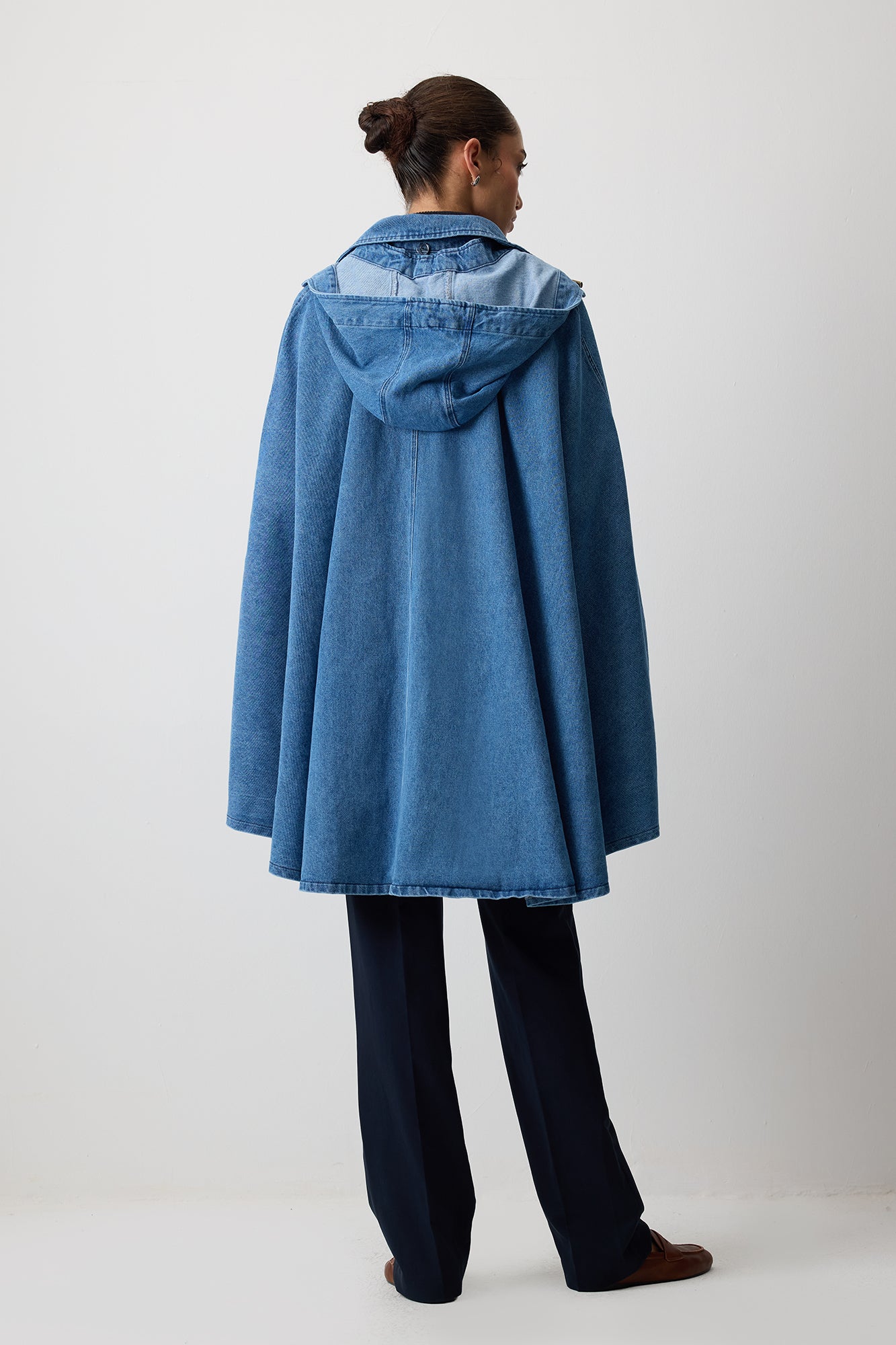 KAPÜŞONLU DENIM PANÇO