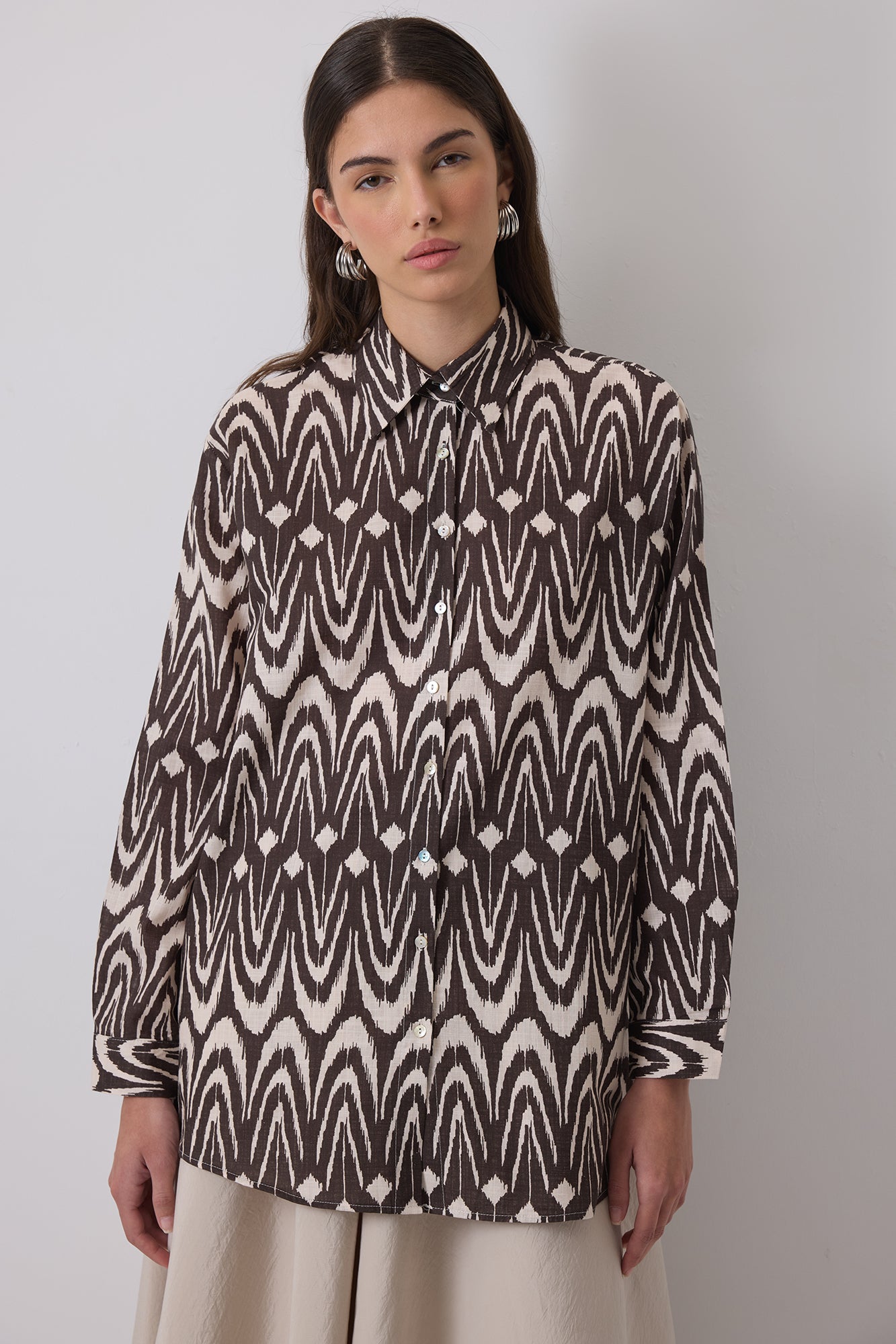 %100 PAMUKLU DESENLİ OVERSIZE GÖMLEK