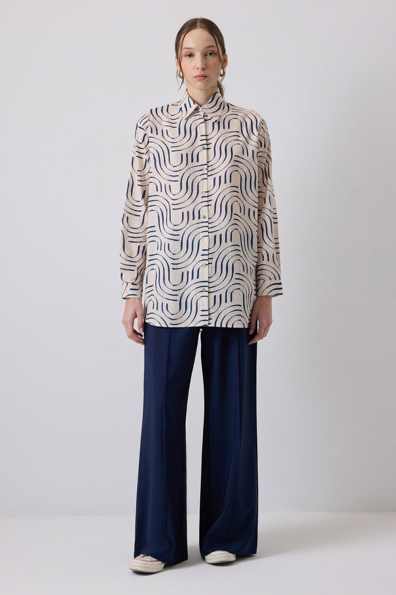 %100 PAMUKLU DESENLİ OVERSIZE GÖMLEK