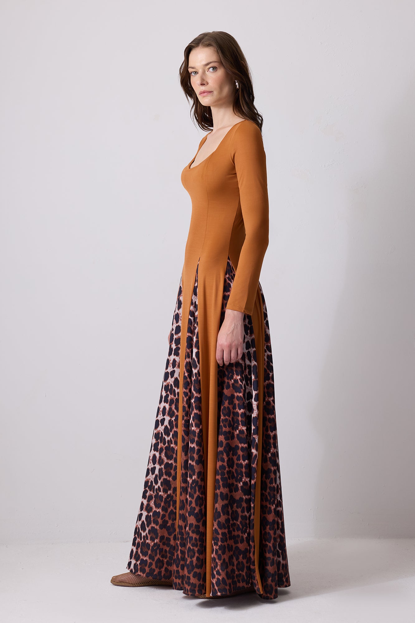 LEOPAR DESEN PİLELİ ELBİSE
