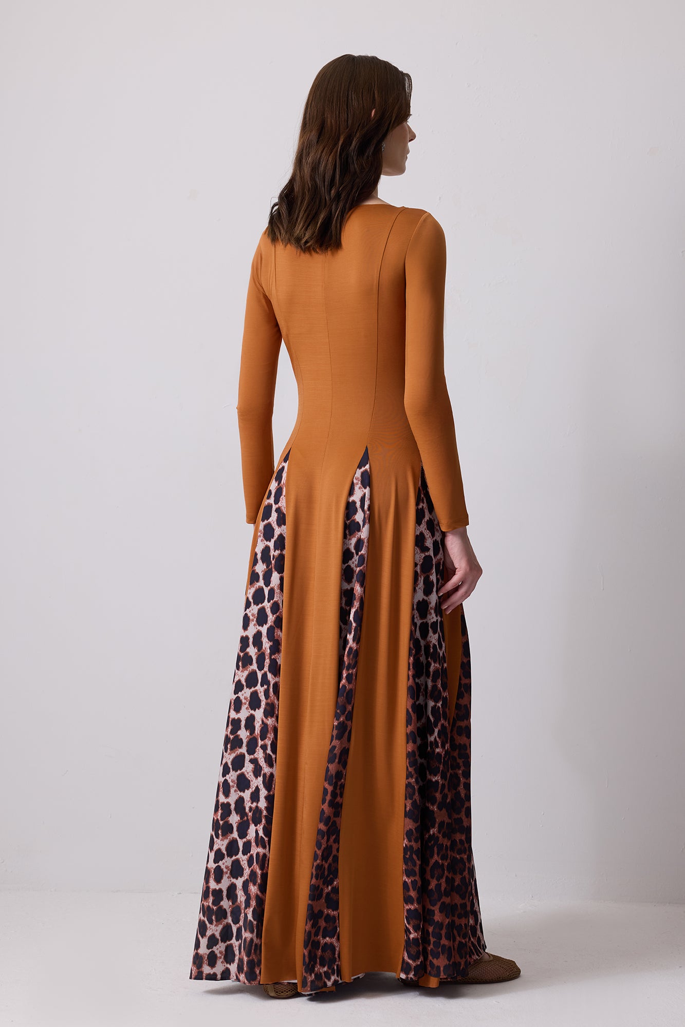 LEOPAR DESEN PİLELİ ELBİSE