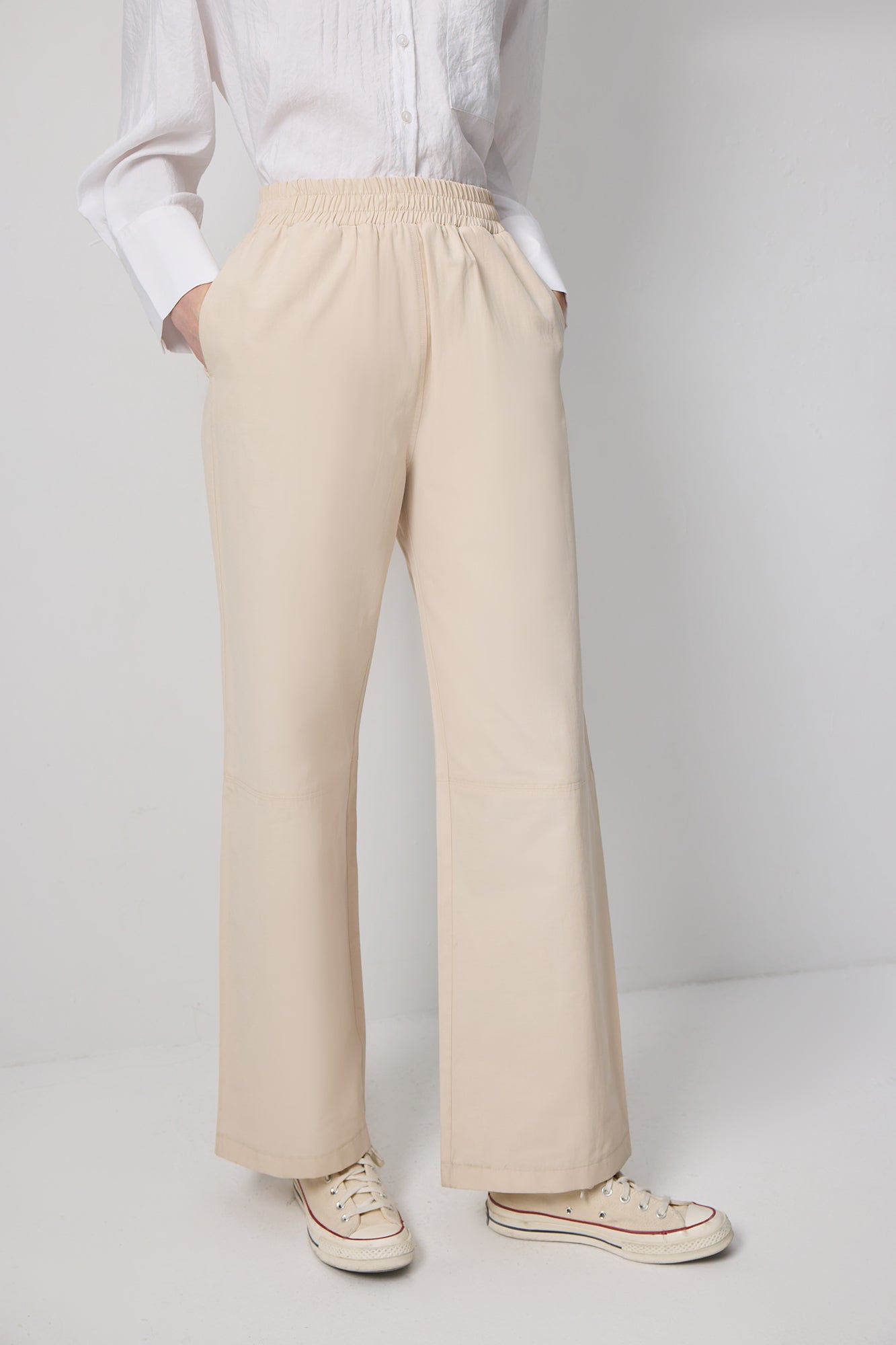 BELİ LASTİKLİ BOL PAÇA PANTOLON