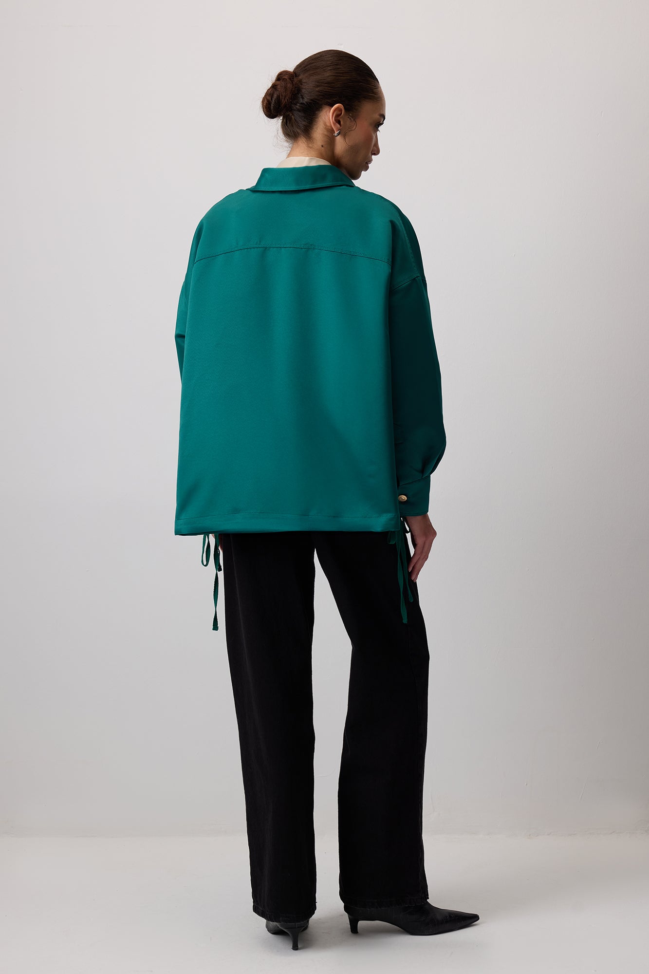 BÜZGÜLÜ SATEN OVERSIZE CEKET