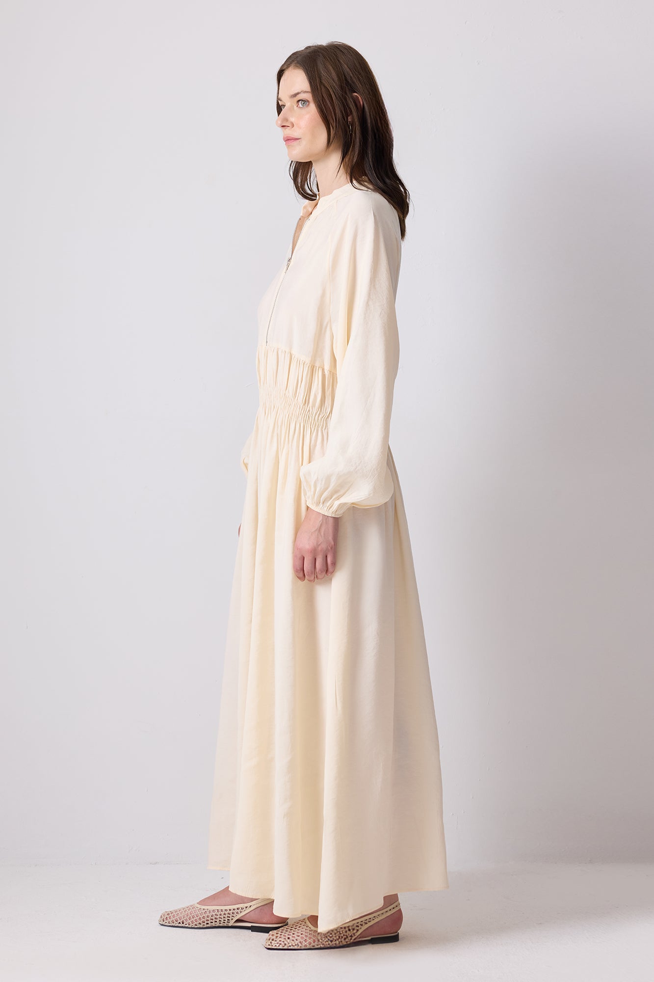 BELİ BÜZGÜLÜ OVERSIZE ELBİSE