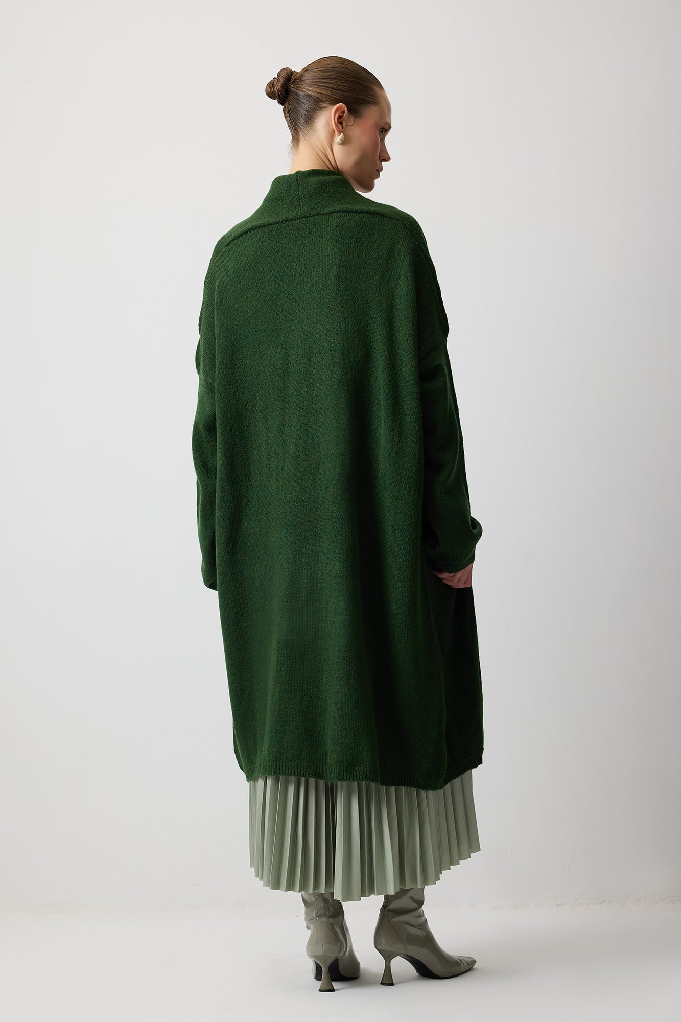 CEPLİ OVERSIZE TRİKO HIRKA